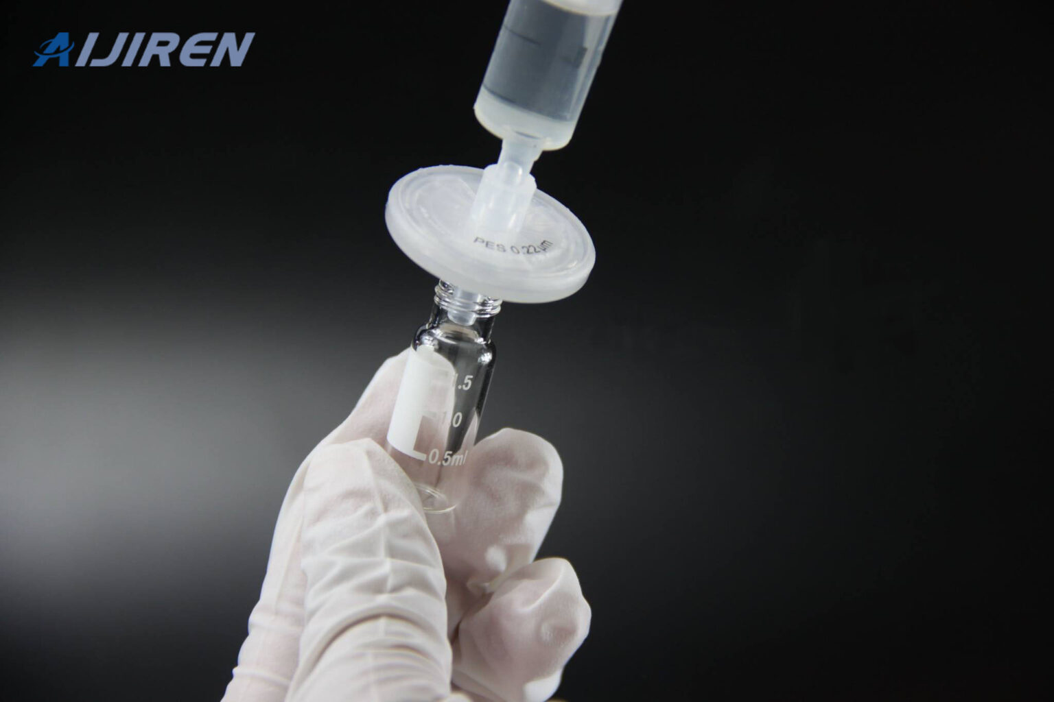 Syringe Filter with 2ml Screw Vial used in LabLab Vials Manufacturer