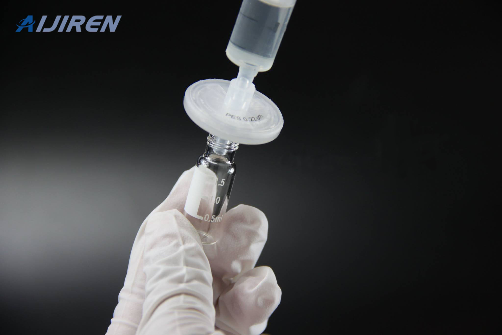 Syringe Filter with 2ml Screw Vial used in Lab