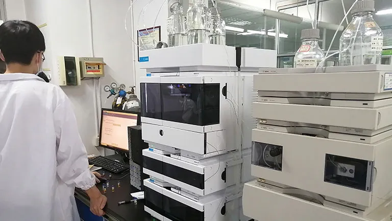 Glass Media Bottles for Lab