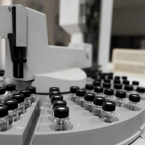 4mL Vials in 48-Position Autosampler Tray